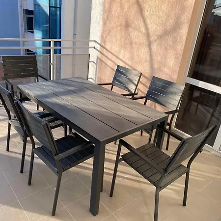 Appartement Elit 2 *